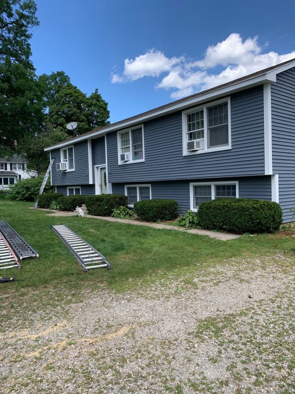 How Vinyl Windows Replacement Improves Energy Efficiency